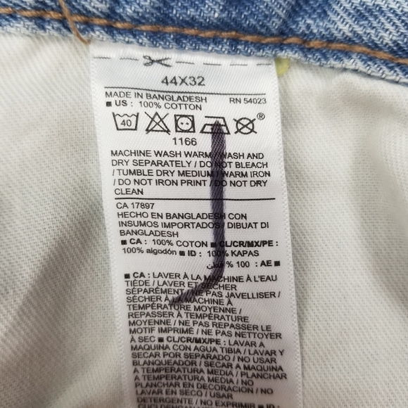 Old Navy Boot-Cut Jeans - Picture 10 of 10